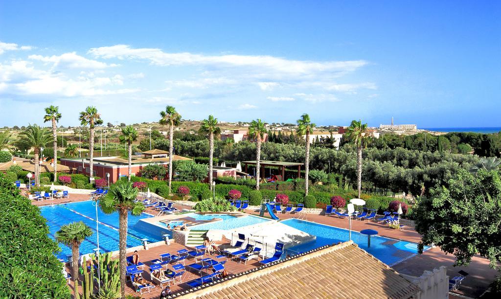 Hotel Igv Club Baia Samuele Sampieri Esterno foto