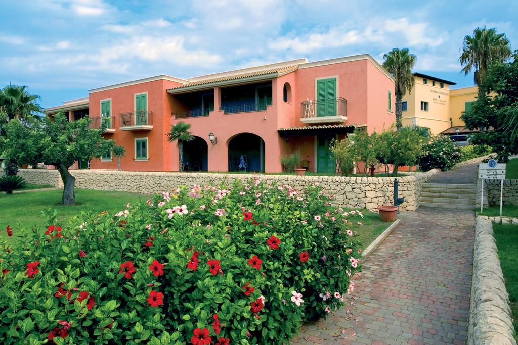 Hotel Igv Club Baia Samuele Sampieri Esterno foto