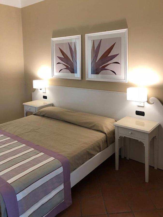 Hotel Igv Club Baia Samuele Sampieri Esterno foto