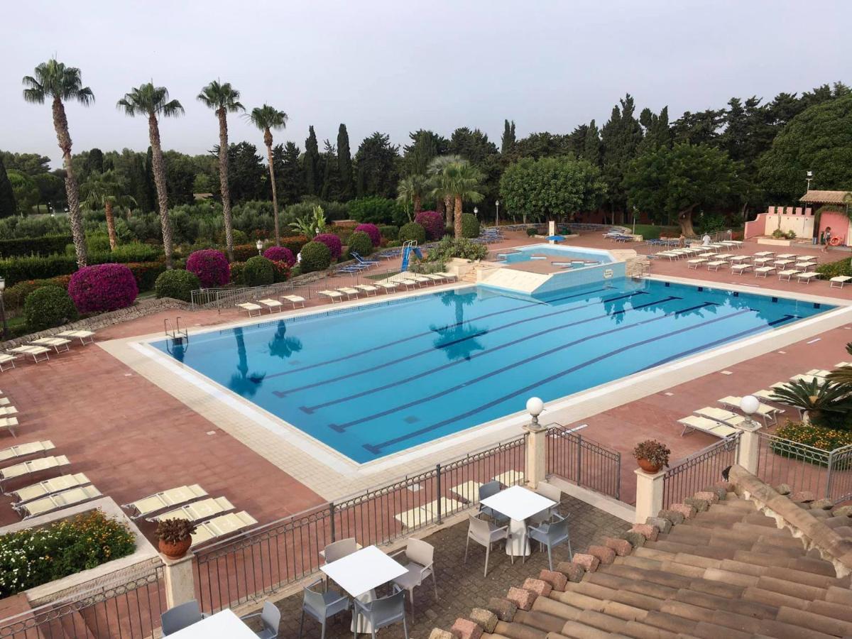 Hotel Igv Club Baia Samuele Sampieri Esterno foto